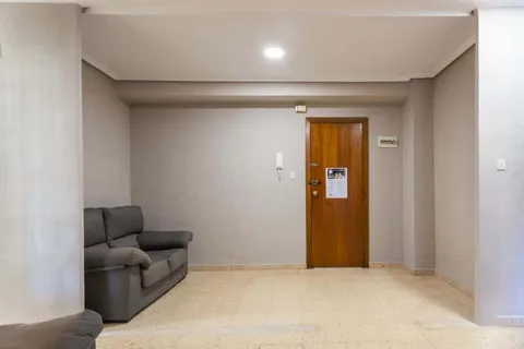Chambre à louer, Valence