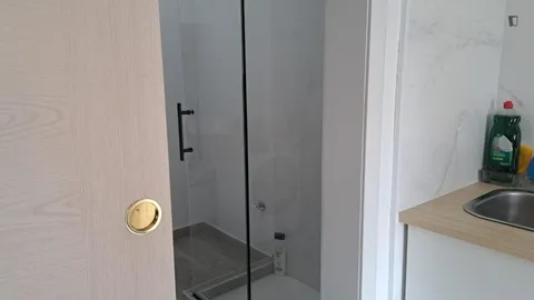 Pis de 28 m² a l'Hospitalet de Llobregat