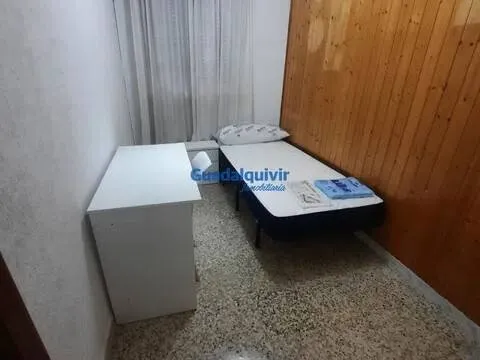 Pis de 86 m² a Dos Hermanas