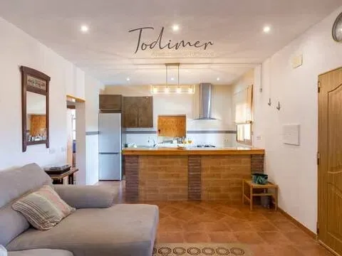 Haus 250 m² in Molvízar
