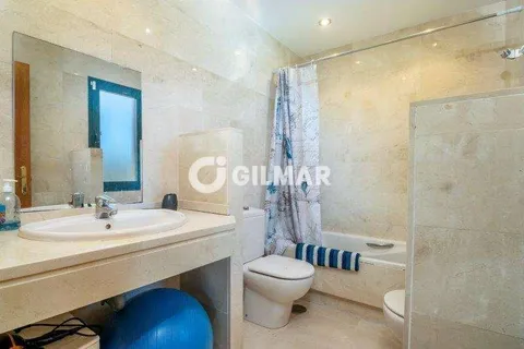 Casa de 250 m² a Estepona