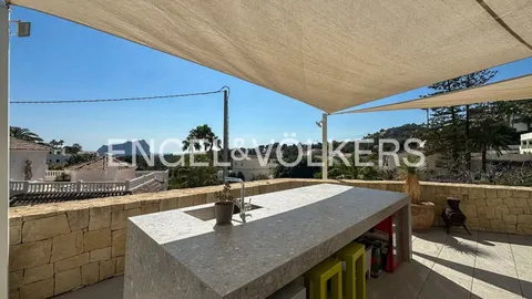 House 230 m² in Xàbia / Jávea