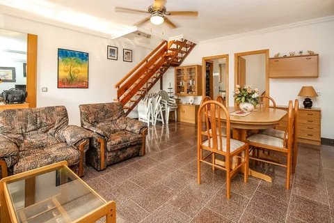 Pis de 223 m² a Dolores