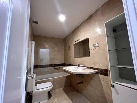 Zimmer zur Miete, Madrid