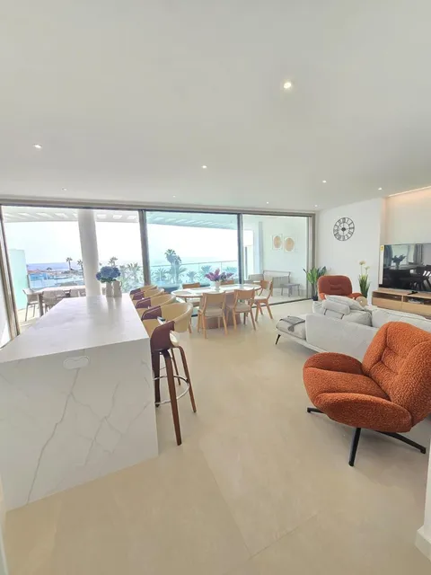 Wohnung 146 m² in Guía de Isora