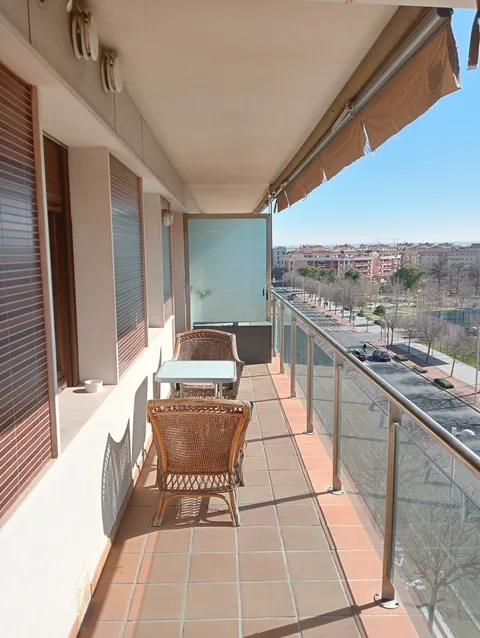 Pis de 75 m² a Còrdova