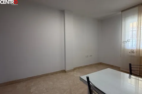 Pis de 68 m² a Cenes de la Vega