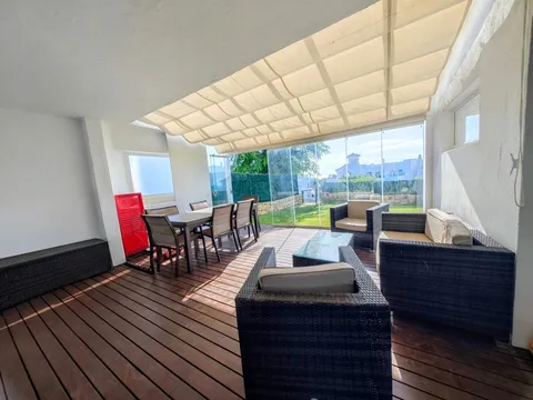 Pis de 195 m² a San Roque