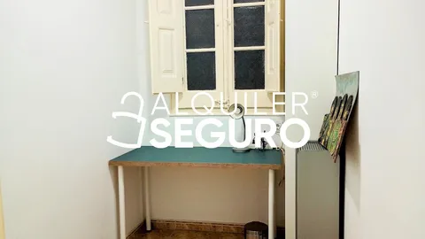 Pis de 57 m² a Barcelona (3/10)