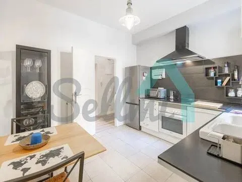 Pis de 102 m² a Oviedo