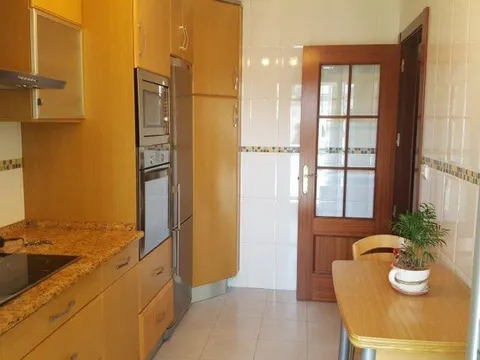Wohnung 86 m² in Torrelavega