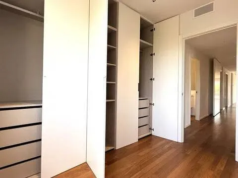 Wohnung 323 m² in Barcelona