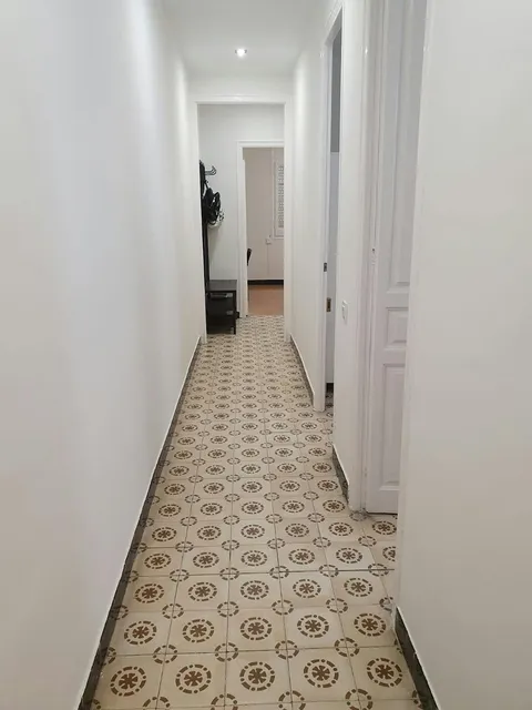 Кімната в оренду, Барселоні