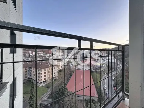 Apartamento 80 m² em Arrasate / Mondragón