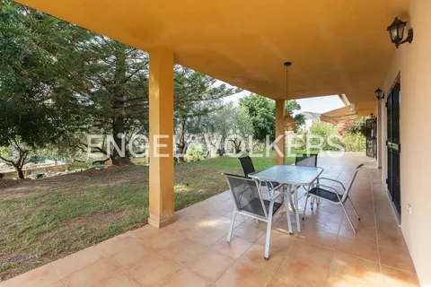 Casa de 350 m² a Petrés