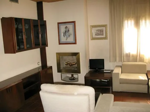 Casa de 186 m² en Cerdanyola del Vallès