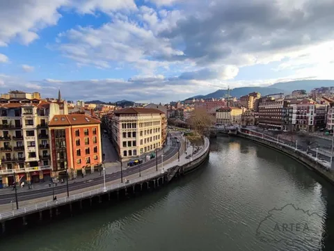 Piso de 97 m² en Bilbao