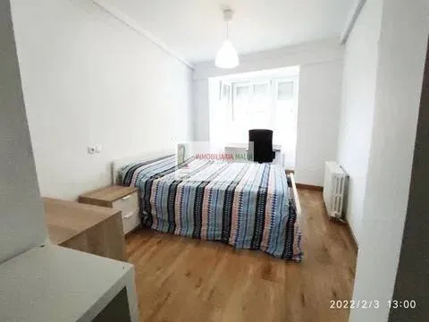 Pis de 130 m² a Oviedo