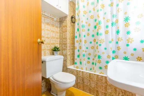 Chambre à louer, Valence