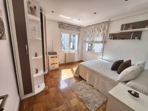 Wohnung 87 m² in Gijón / Xixón