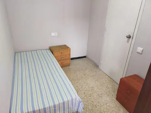 Habitació de lloguer, Calafell