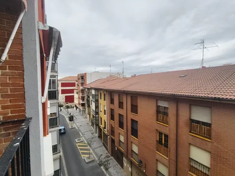 Wohnung 72 m² in Palencia