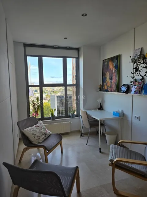 Appartement 116 m² à Valence (2/29)
