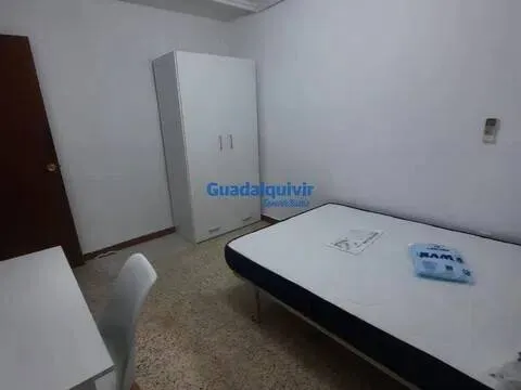 Pis de 86 m² a Dos Hermanas