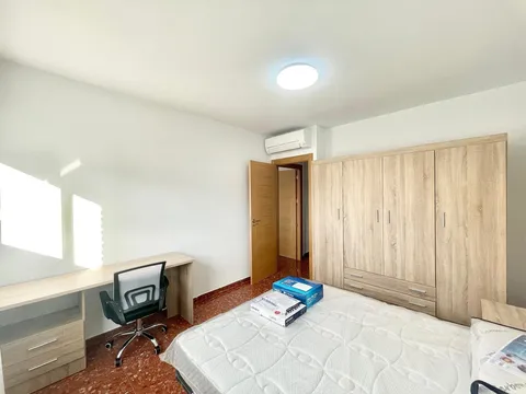 Pis de 100 m² a Granada