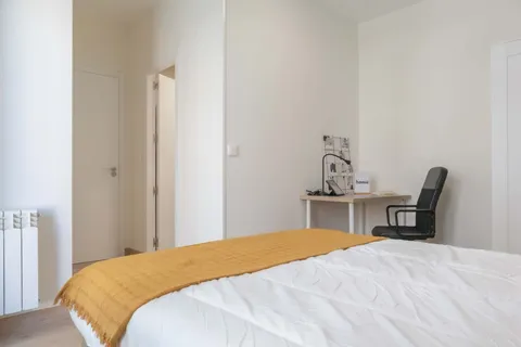 Zimmer zur Miete, Madrid (3/28)