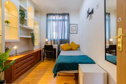 Habitació de lloguer, València (3/24)