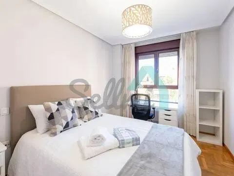 Pis de 91 m² a Oviedo