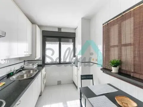 Pis de 68 m² a Oviedo