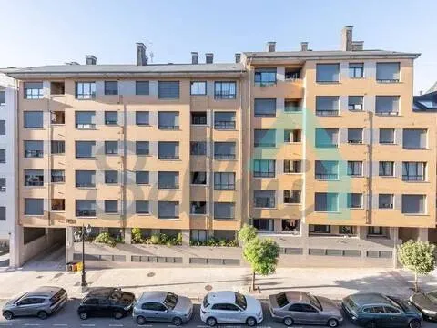 Pis de 82 m² a Oviedo