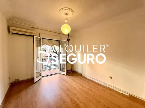 Flat 85 m² in Madrid
