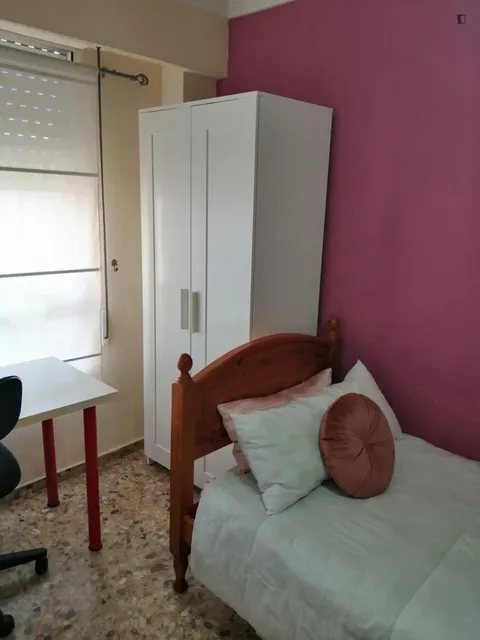 Quarto para alugar, Mislata