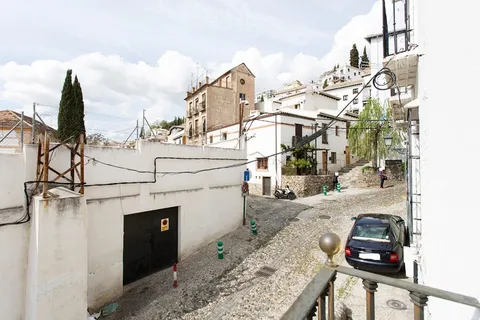 Piso de 90 m² en Granada