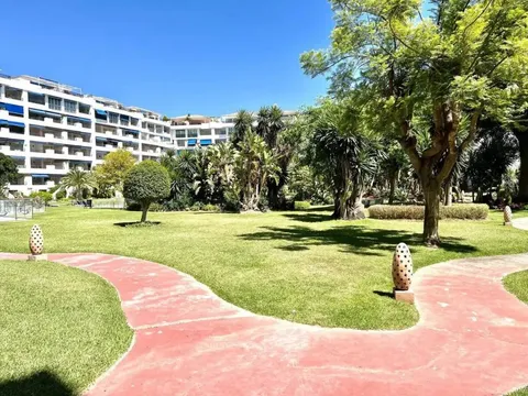 Pis de 150 m² a Estepona