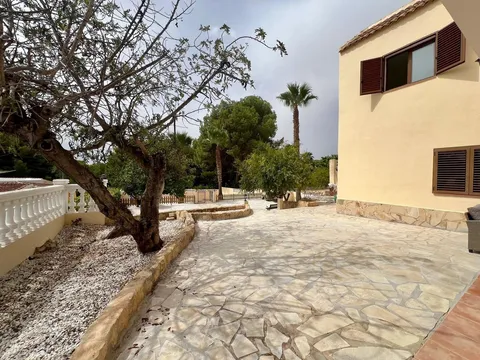 Casa 290 m² a la Nucia