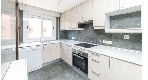 Wohnung 100 m² in Pozuelo de Alarcón