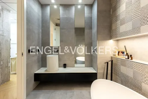 Appartamento 204 m² a Valencia