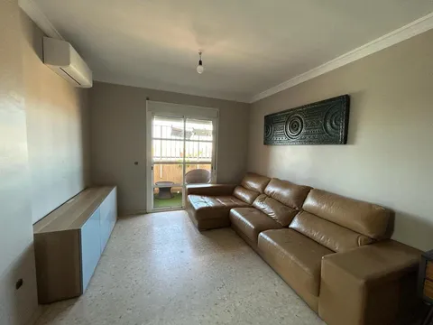 Pis de 87 m² a Dos Hermanas