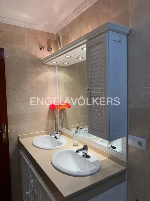 Квартира 100 м² в San Fernando