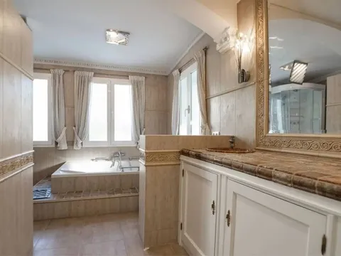 Casa de 400 m² a Marbella