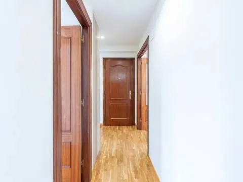Pis de 84 m² a Oviedo