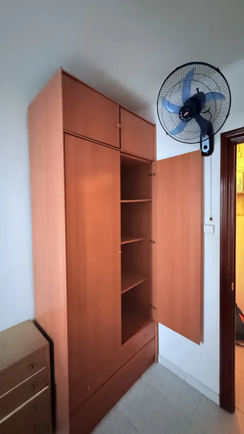Chambre à louer, l'Hospitalet de Llobregat (4/5)