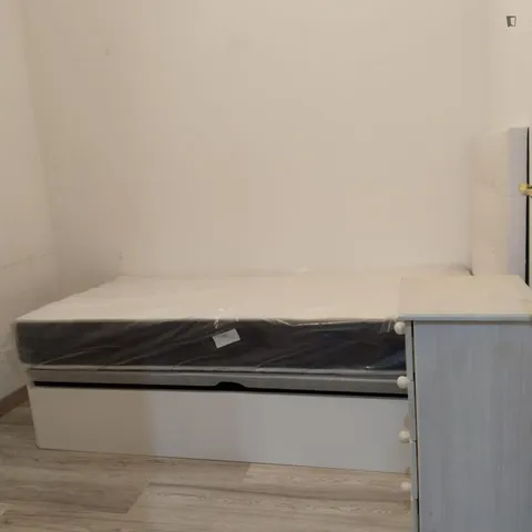 Комната в аренду, Эль-Прат-де-Льобрегат