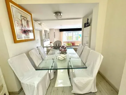 Casa de 200 m² a Oriola