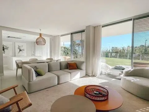 Pis de 189 m² a Estepona