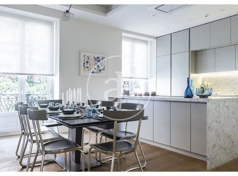 Flat 248 m² in Madrid
